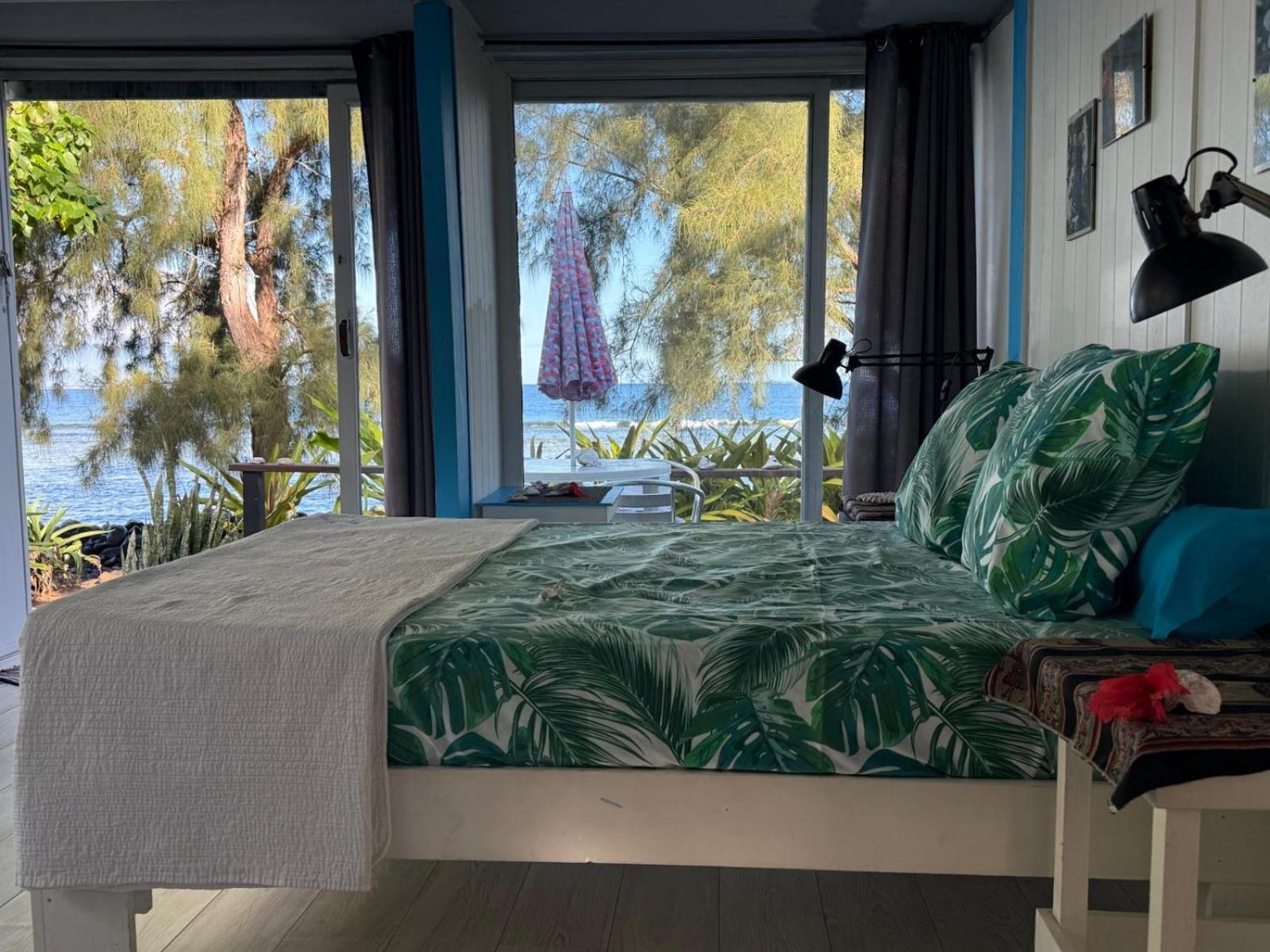 Bungalow Vue Lagon 180 Degre, La Maison Bleue Moorea Luaran gambar