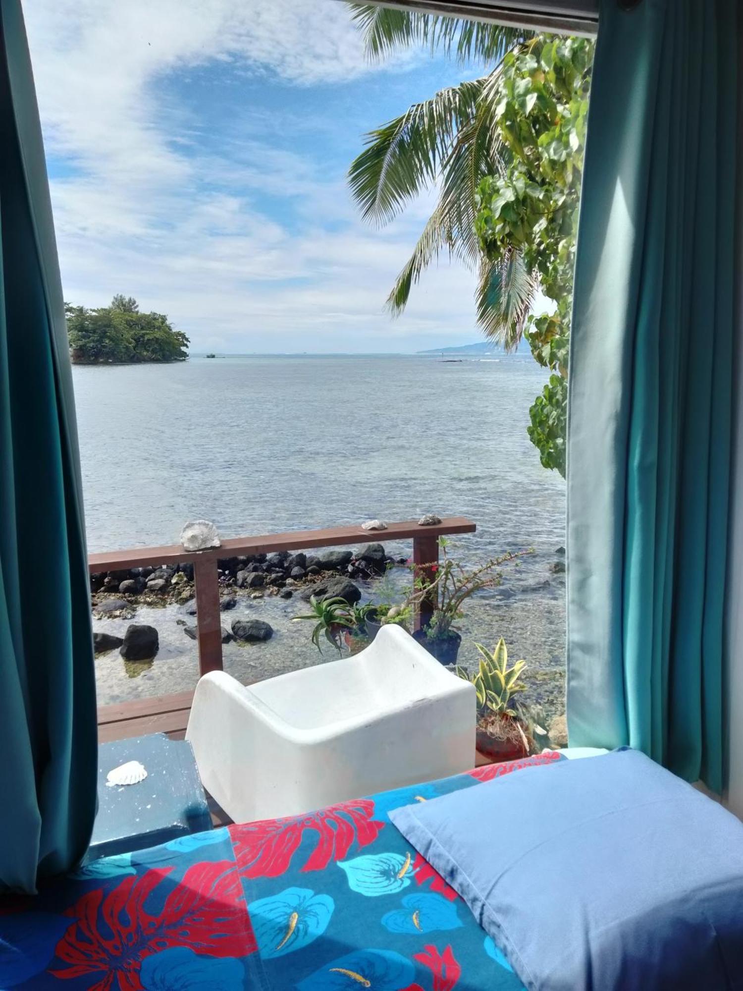 Bungalow Vue Lagon 180 Degre, La Maison Bleue Moorea Luaran gambar